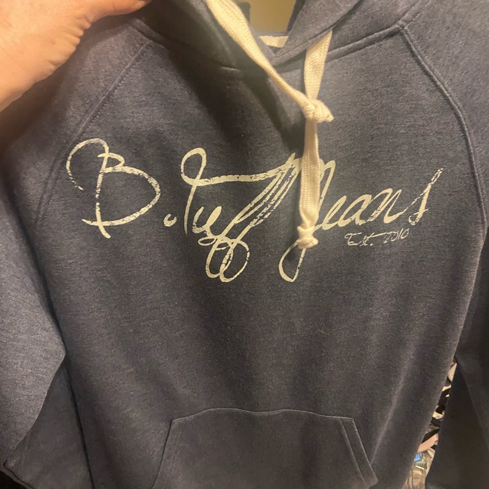 b tuff sweatshirt mens small